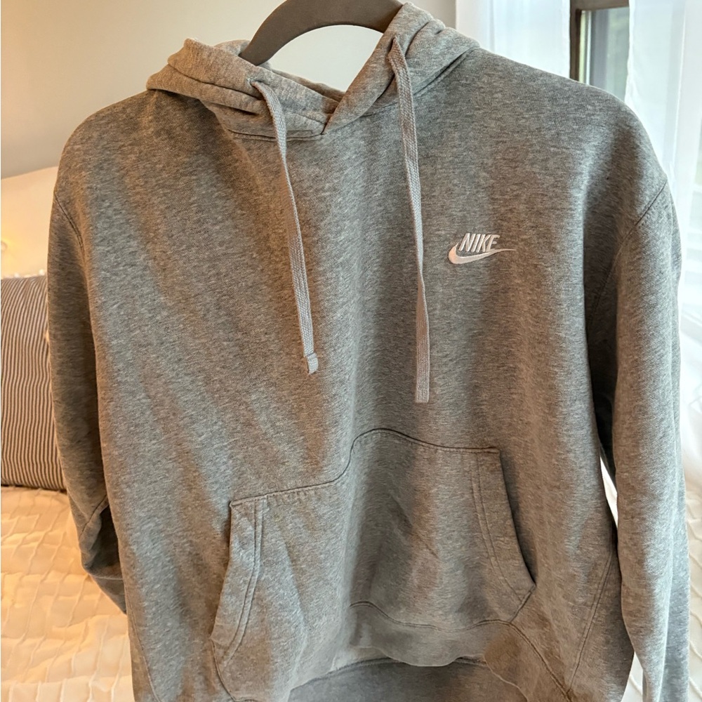 Nike Heather Gray Pullover Hoodie